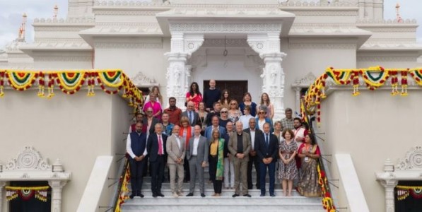 कुप्रचारावर संस्कृतीचा विजय