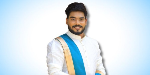रंगभूमीवरील ‘अजयपर्व’...