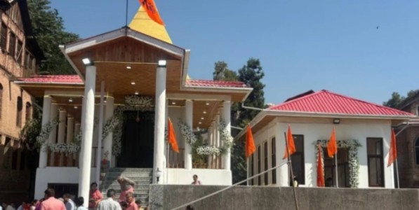 श्रीनगरच्या शीतलनाथ मंदिरात ३६ वर्षांनी दुमदुमला घंटानाद; देशभरातून आलेल्या काश्मीरी पंडितांनी केली हवन आणि पूजा!