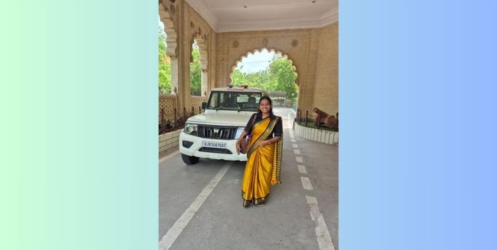 Vrushali Kamble IAS 