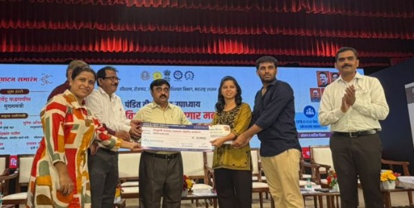 युवकांपर्यंत पोहोचला बाबासाहेबांचा महिला सक्षमीकरणाचा विचार; राज्यस्तरीय निबंध स्पर्धेतील विजेत्यांचा गौरव