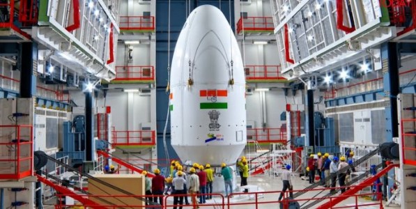 ‘इस्रो’ला ग्रहण लावण्याचे षड्यंत्र!