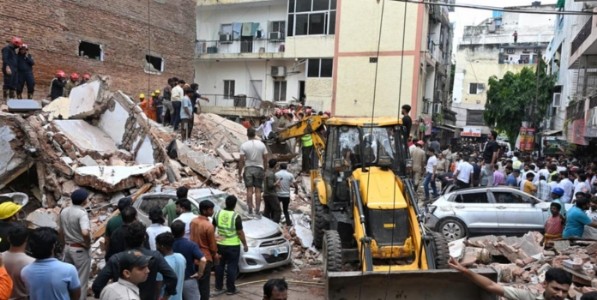 सत्य निकेतन दुर्घटनेच्या निषेधार्थ अभाविपचा 'विद्यार्थी सुरक्षा मोर्चा'